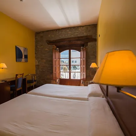 Aroi Bierzo Plaza 3*