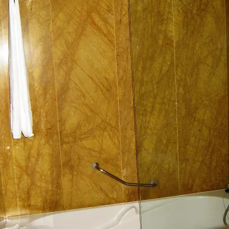 Aroi Bierzo Plaza Hotel