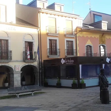 Aroi Bierzo Plaza