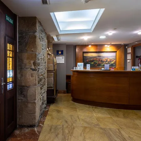 Aroi Bierzo Plaza 3*