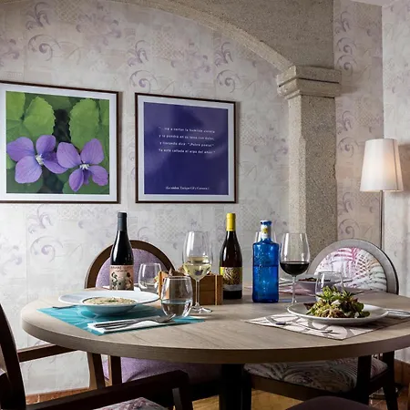 Aroi Bierzo Plaza Hotel 3*