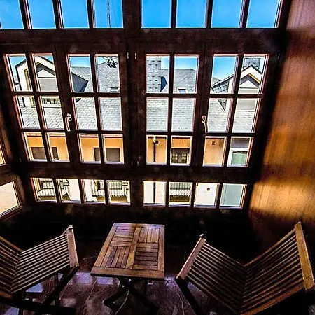Aroi Bierzo Plaza 3* Понферрада