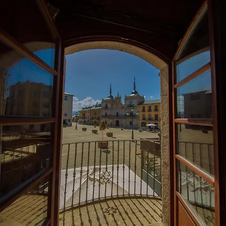 Hotel Aroi Bierzo Plaza