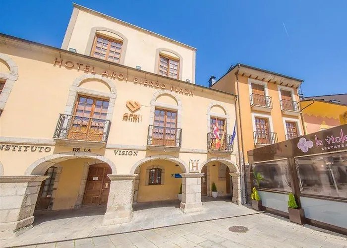 호텔 Aroi Bierzo Plaza