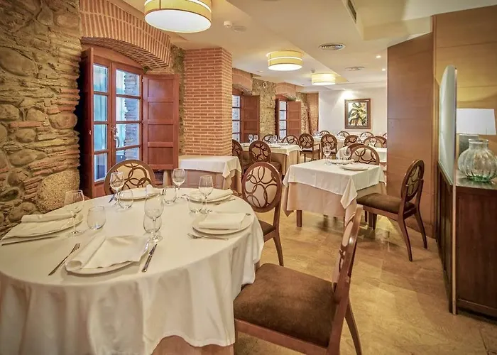 호텔 Aroi Bierzo Plaza 폰페라다