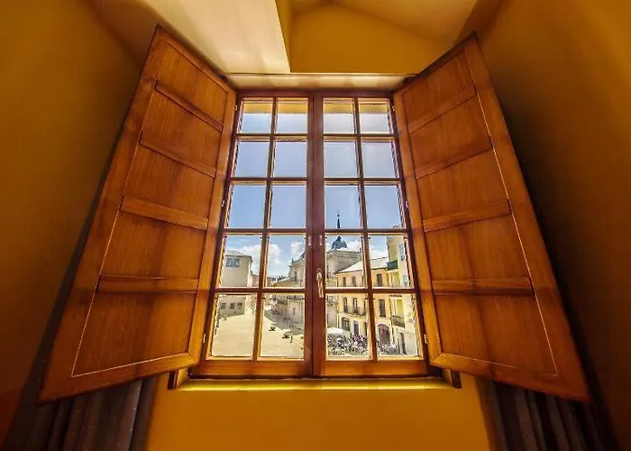 Aroi Bierzo Plaza 폰페라다