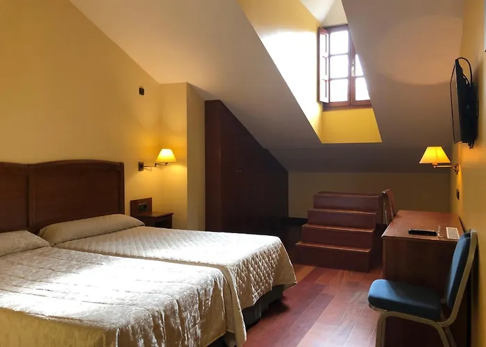 Aroi Bierzo Plaza 3* 폰페라다