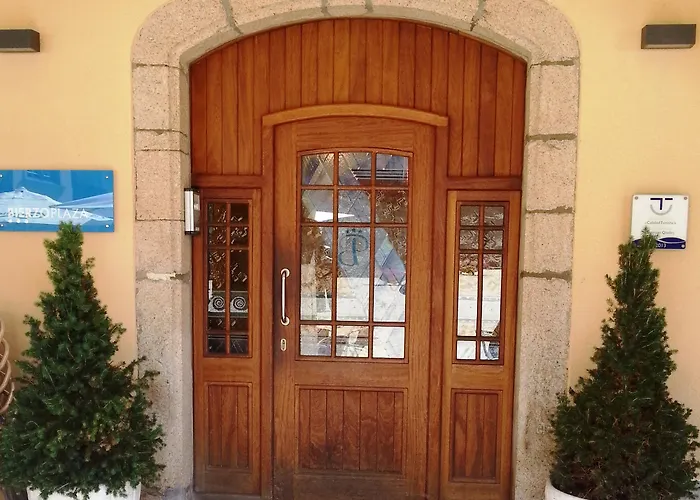 호텔 Aroi Bierzo Plaza 폰페라다