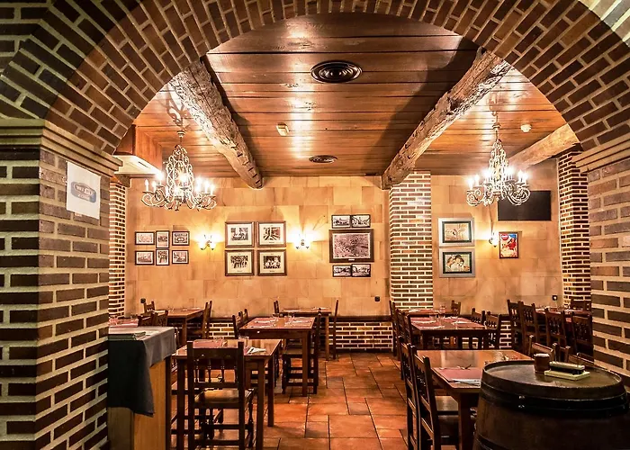 호텔 Aroi Bierzo Plaza 3*