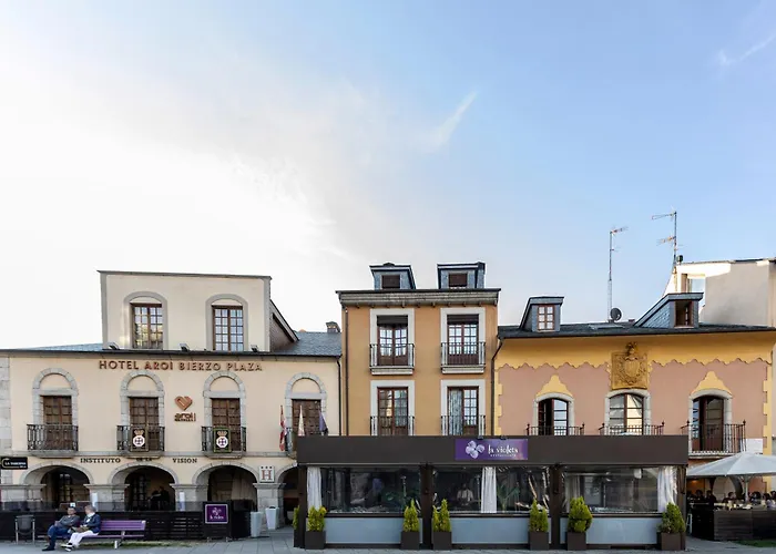 酒店 埃洛伊比耶索广场酒店