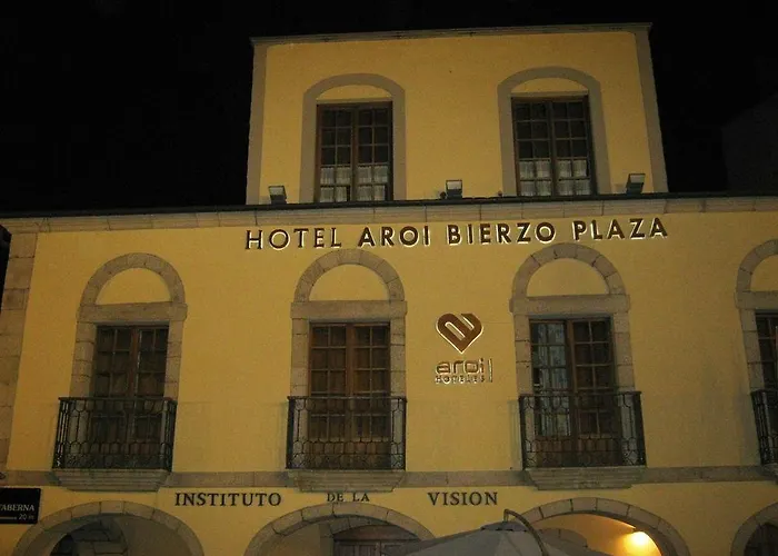 Aroi Bierzo Plaza 3* 폰페라다