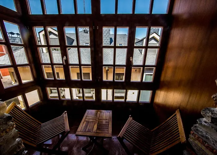 호텔 Aroi Bierzo Plaza 폰페라다