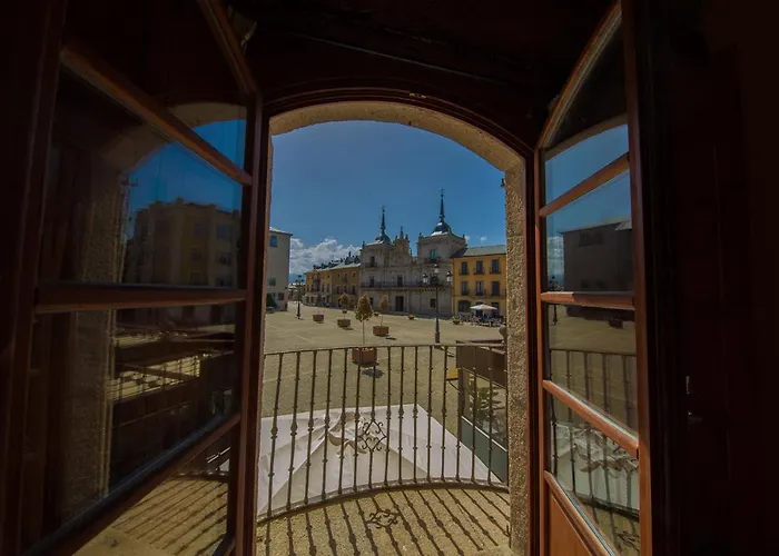 酒店 埃洛伊比耶索广场酒店