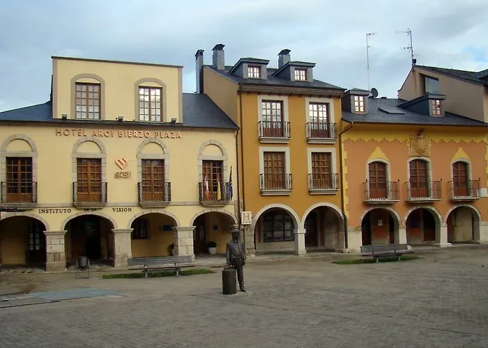 호텔 Aroi Bierzo Plaza